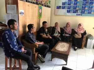 SMP NEGERI 4 SATU ATAP KARANGJAMBU : INISIATOR SEKOLAH BERSINAR 2023