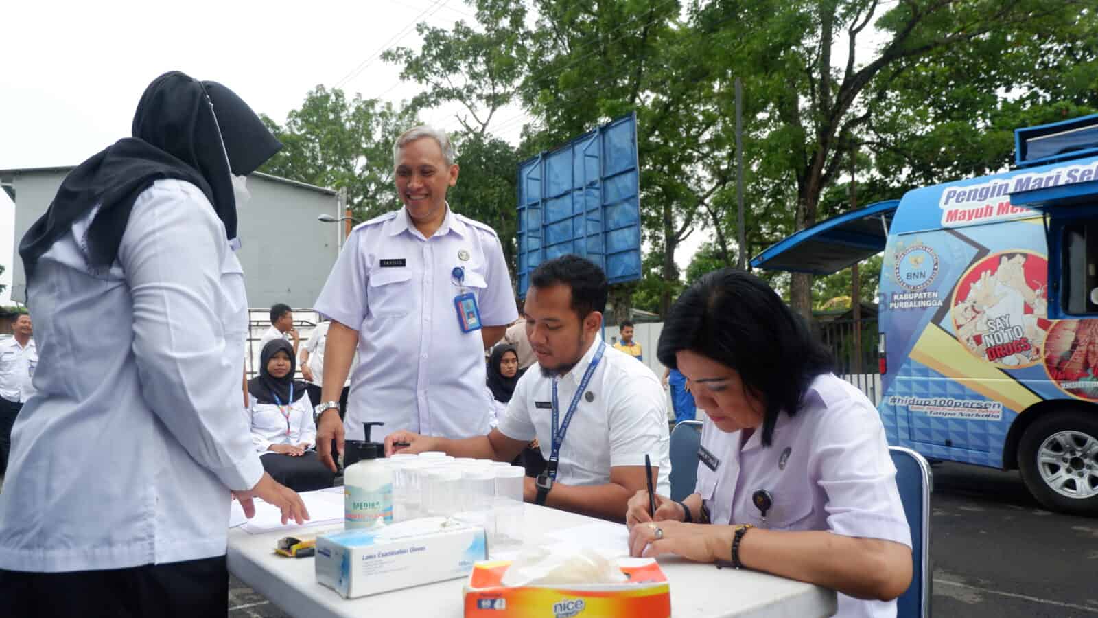AWALI TAHUN 2024, BNN CEK URINE ANGGOTANYA